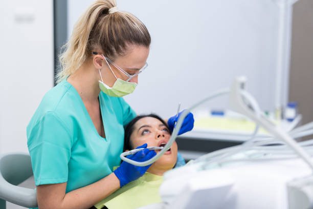 Best Emergency Tooth Extraction in Royalton, MN